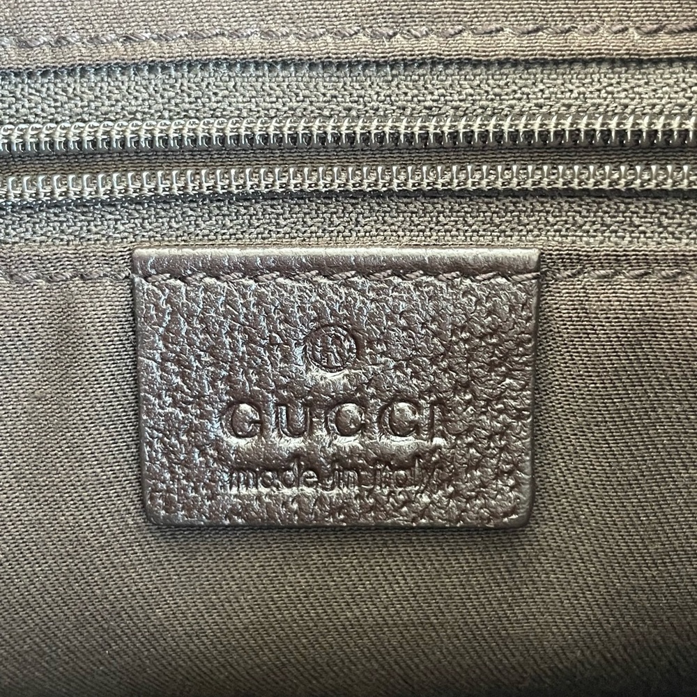 GUCCI ♥️ Small Vintage Handbag in Brown 🌹 - Picture 15 of 16